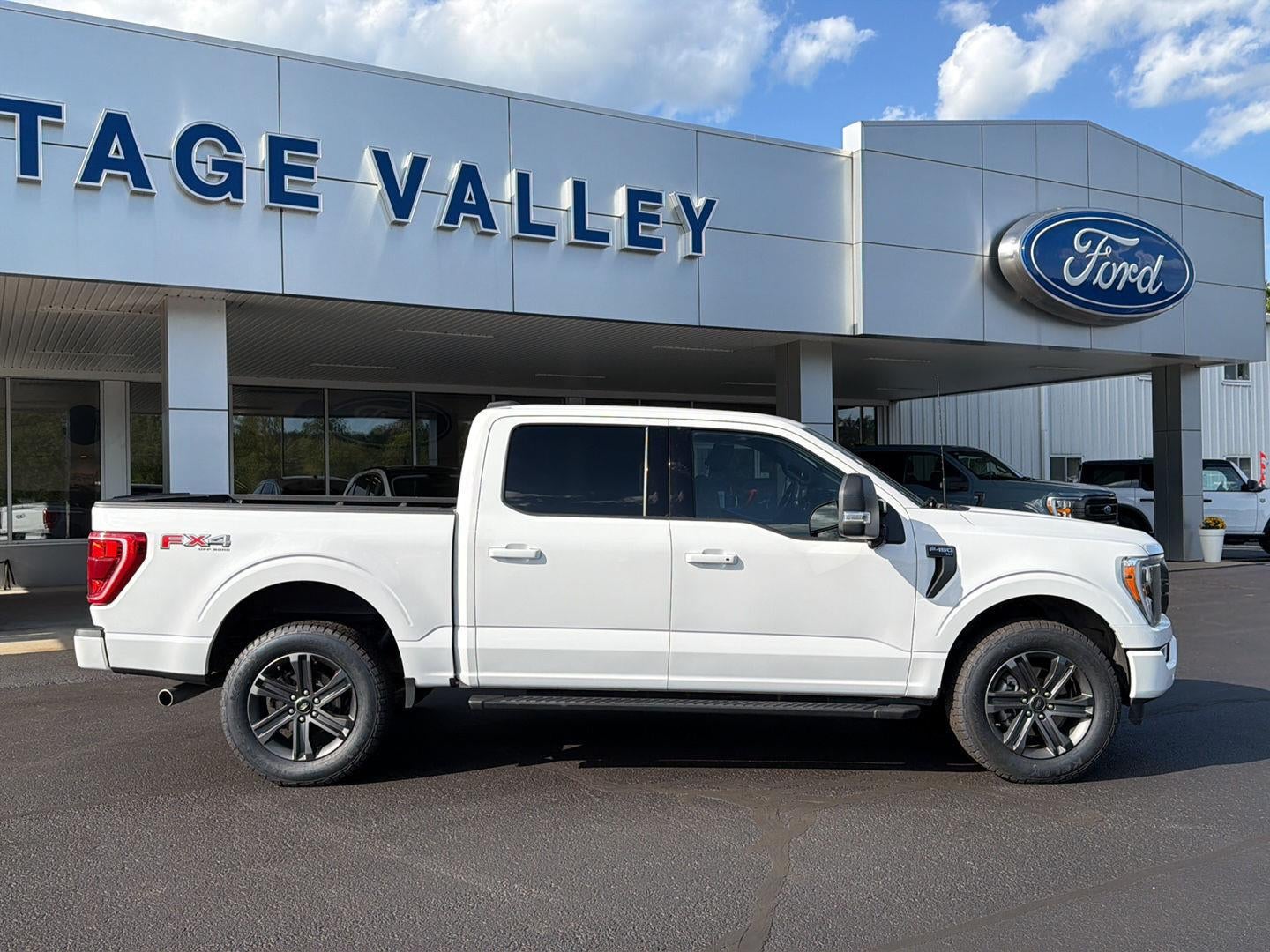 2023 Ford F-150 Base