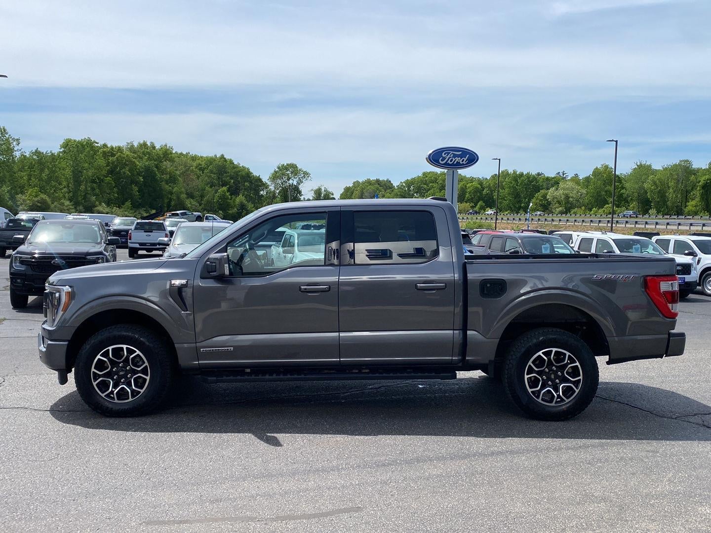 2022 Ford F-150 LARIAT