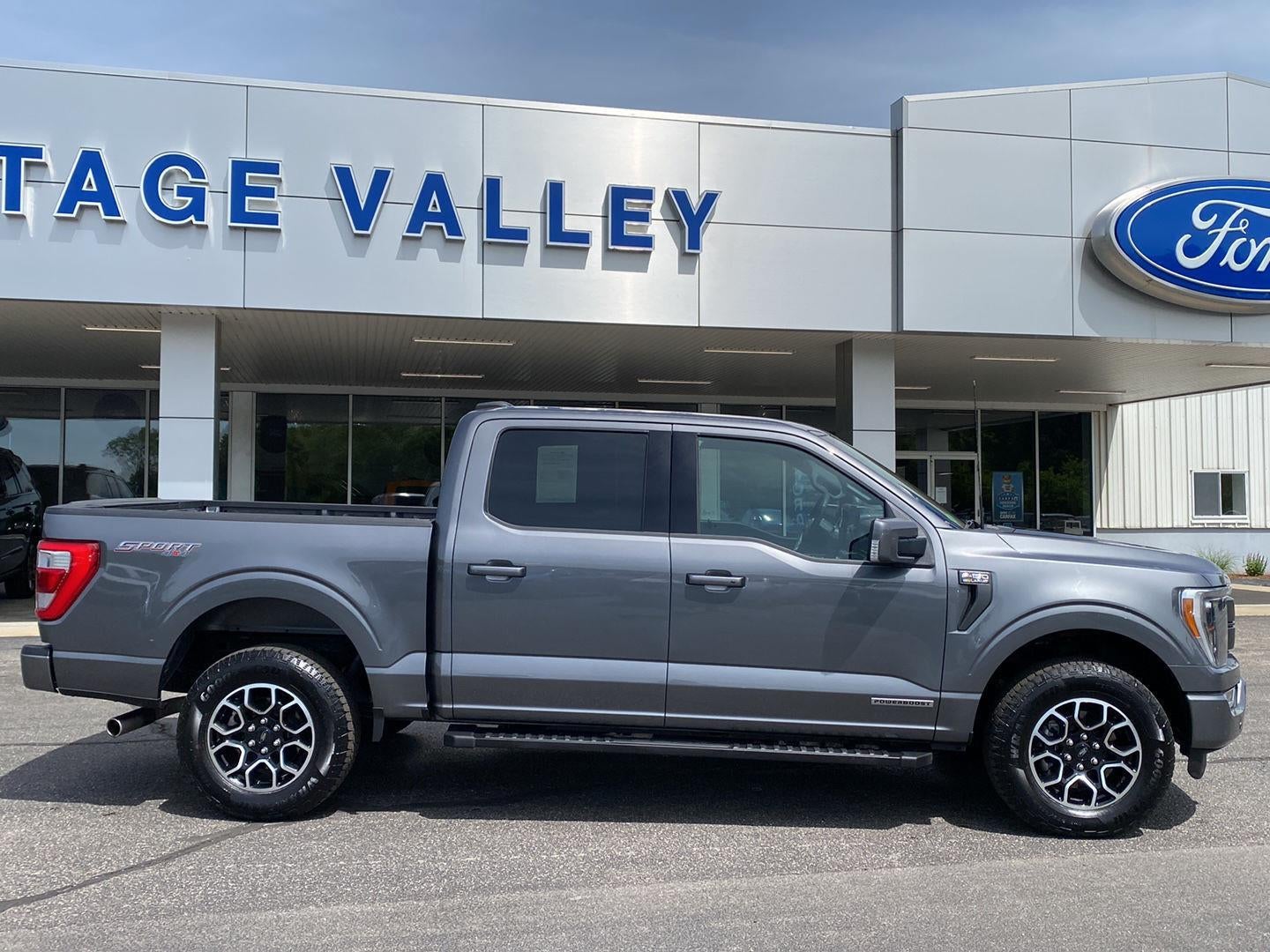 2022 Ford F-150 LARIAT