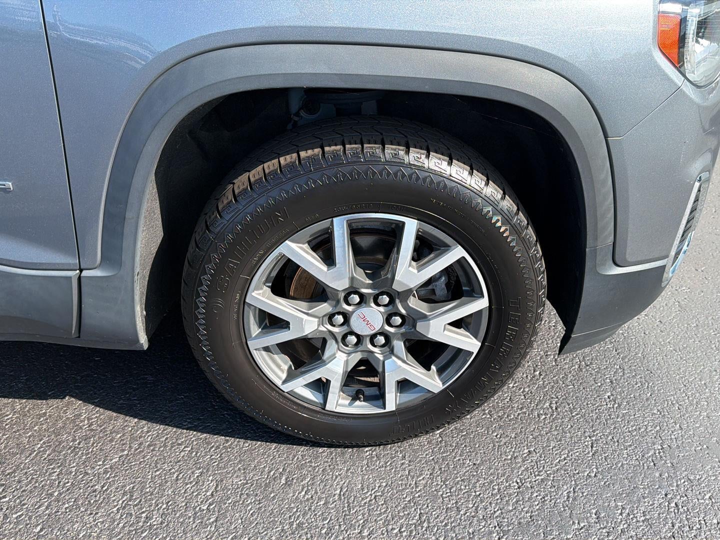 2021 GMC Acadia SLE