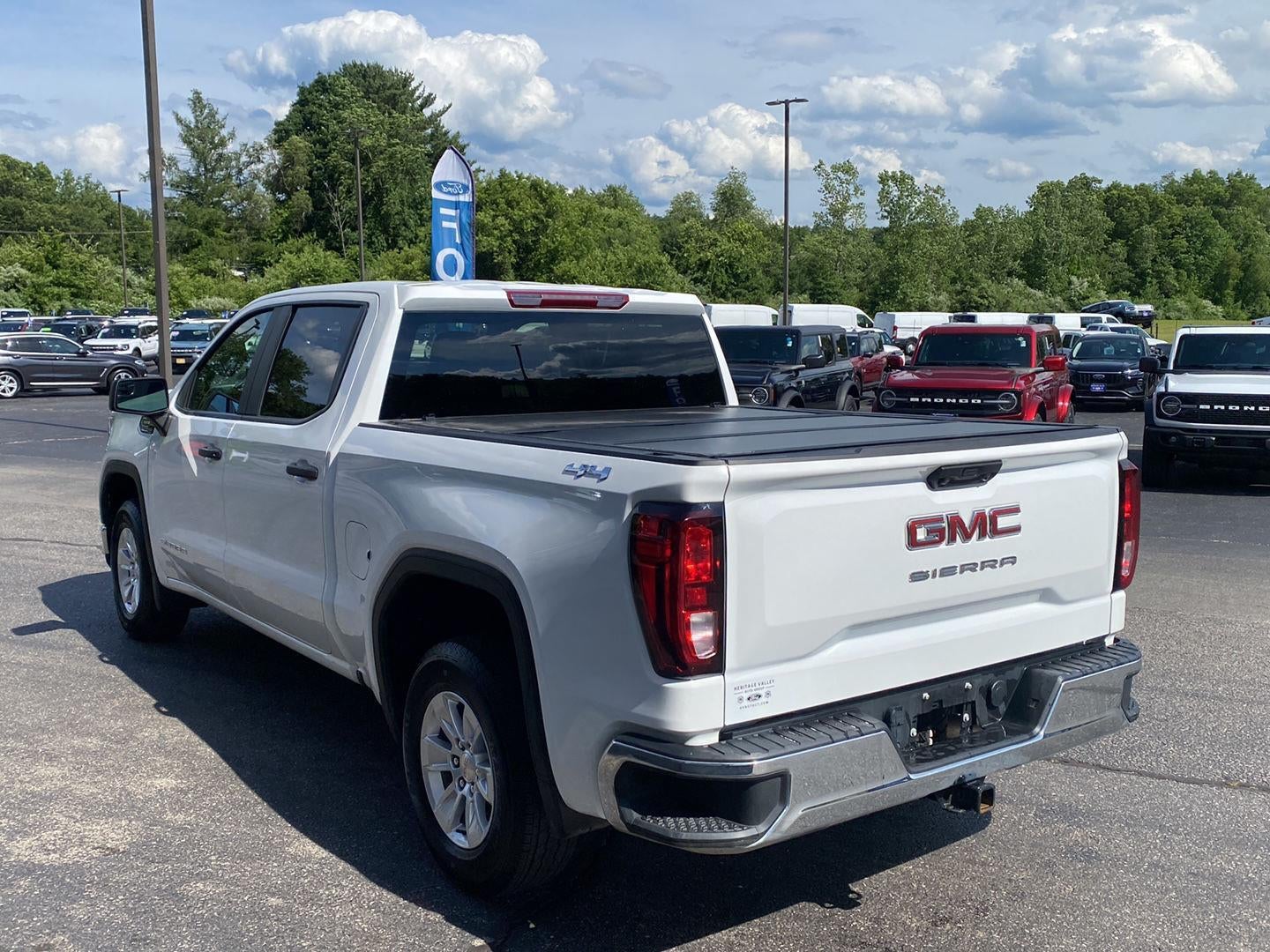 2025 GMC Sierra 1500 Pro