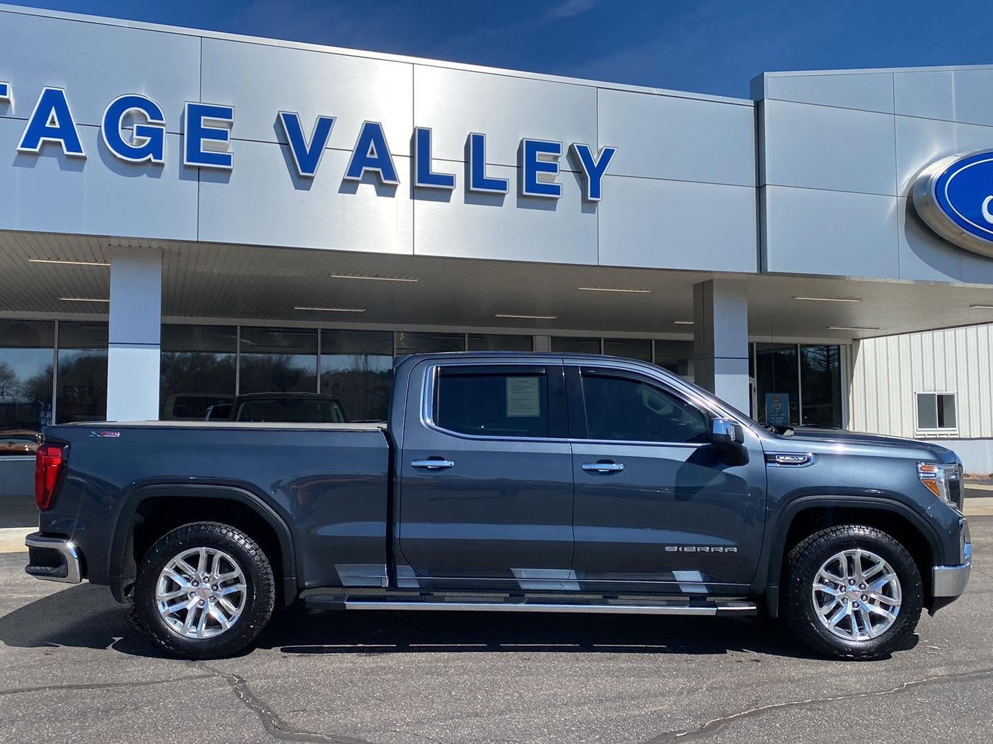 2021 GMC Sierra 1500 SLT