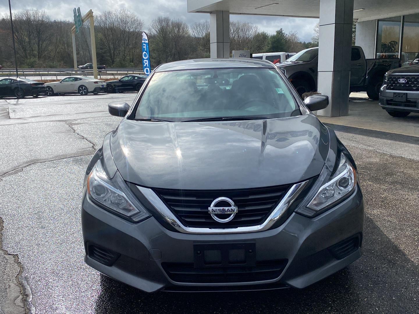 Used 2018 Nissan Altima S with VIN 1N4AL3AP1JC471010 for sale in Putnam, CT