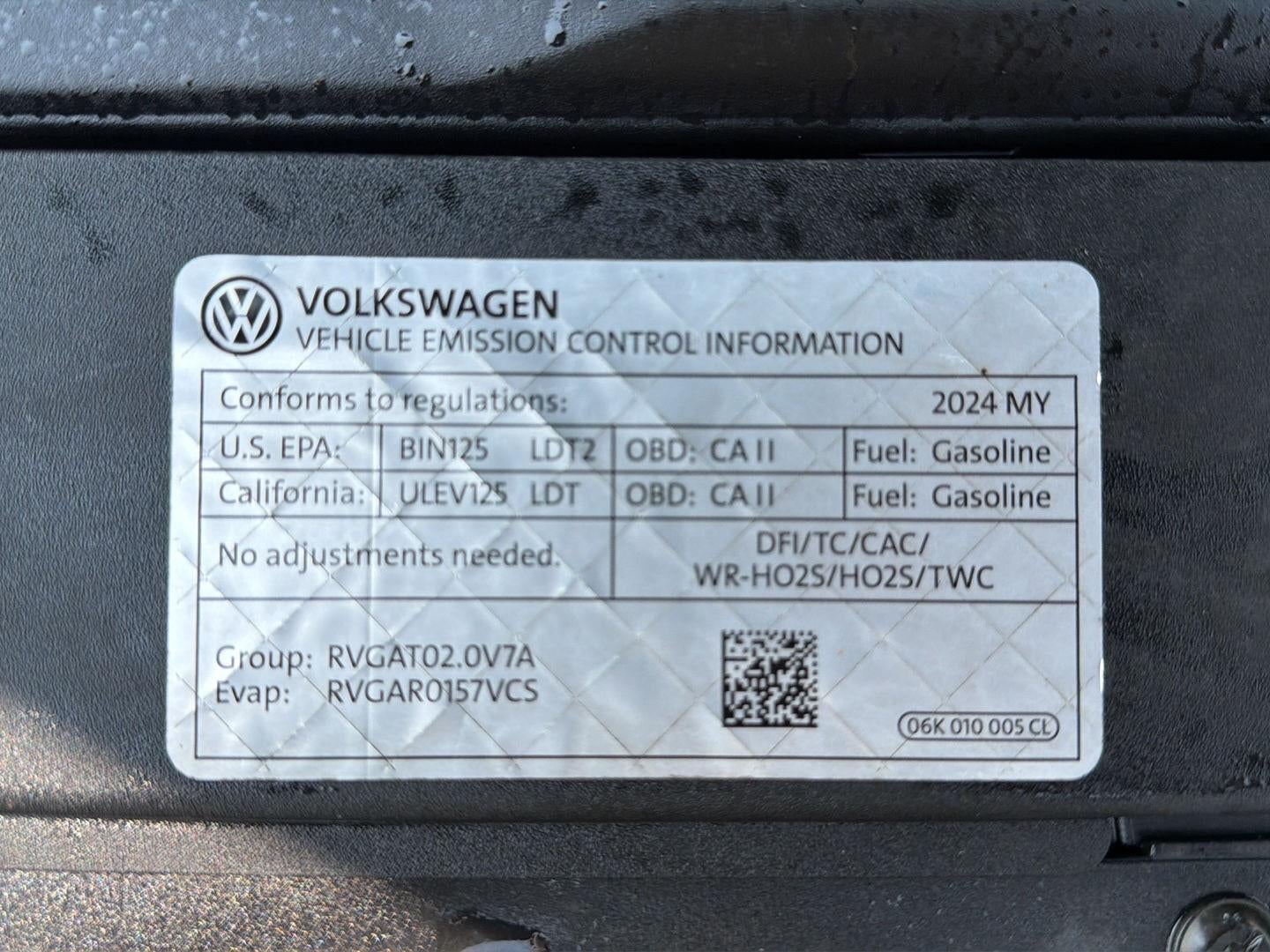 2024 Volkswagen Atlas 2.0T Peak Edition SEL