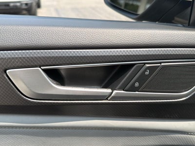 2024 Volkswagen Atlas 2.0T Peak Edition SEL