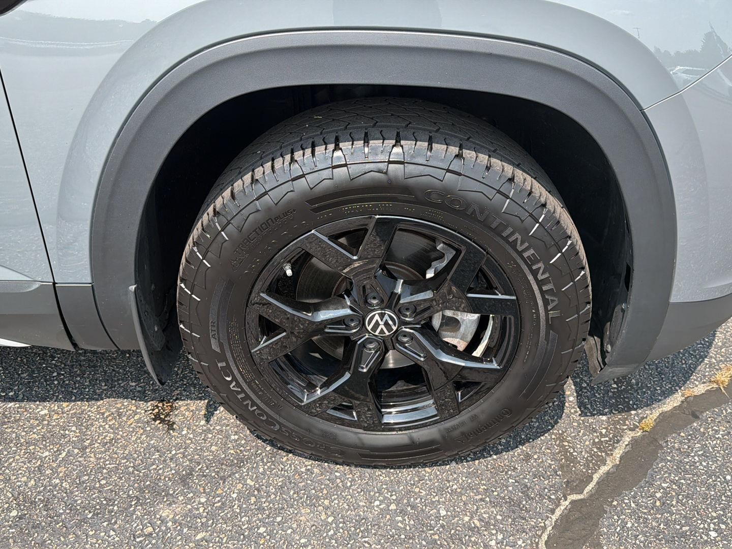 2024 Volkswagen Atlas 2.0T Peak Edition SEL