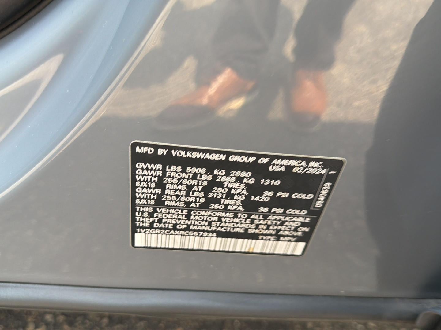 2024 Volkswagen Atlas 2.0T Peak Edition SEL