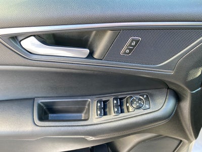 2023 Ford Edge SE Gold Certified