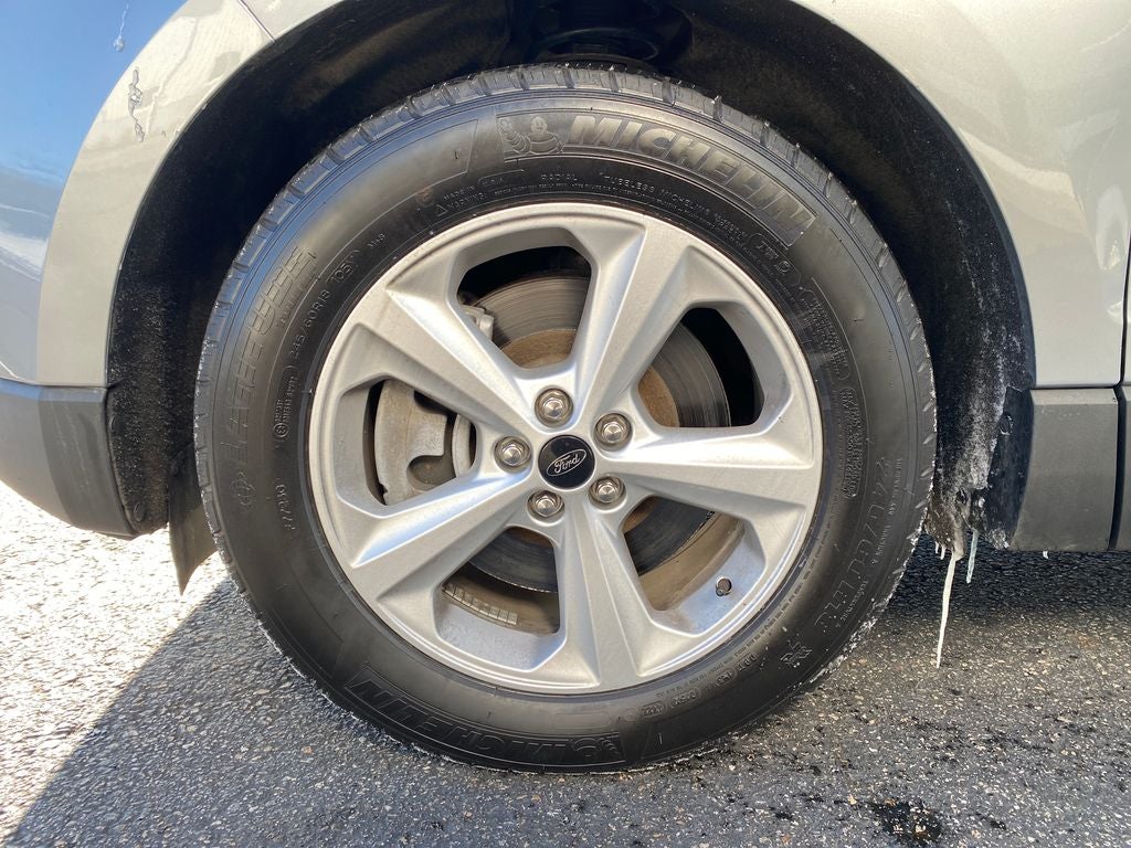 2023 Ford Edge SE Gold Certified