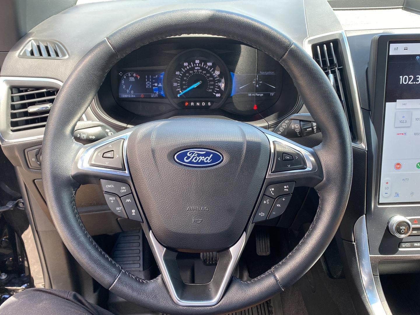 2023 Ford Edge Titanium