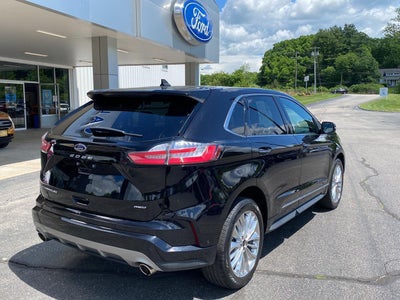 2023 Ford Edge Titanium