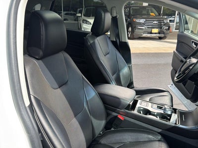 2020 Ford Edge Titanium