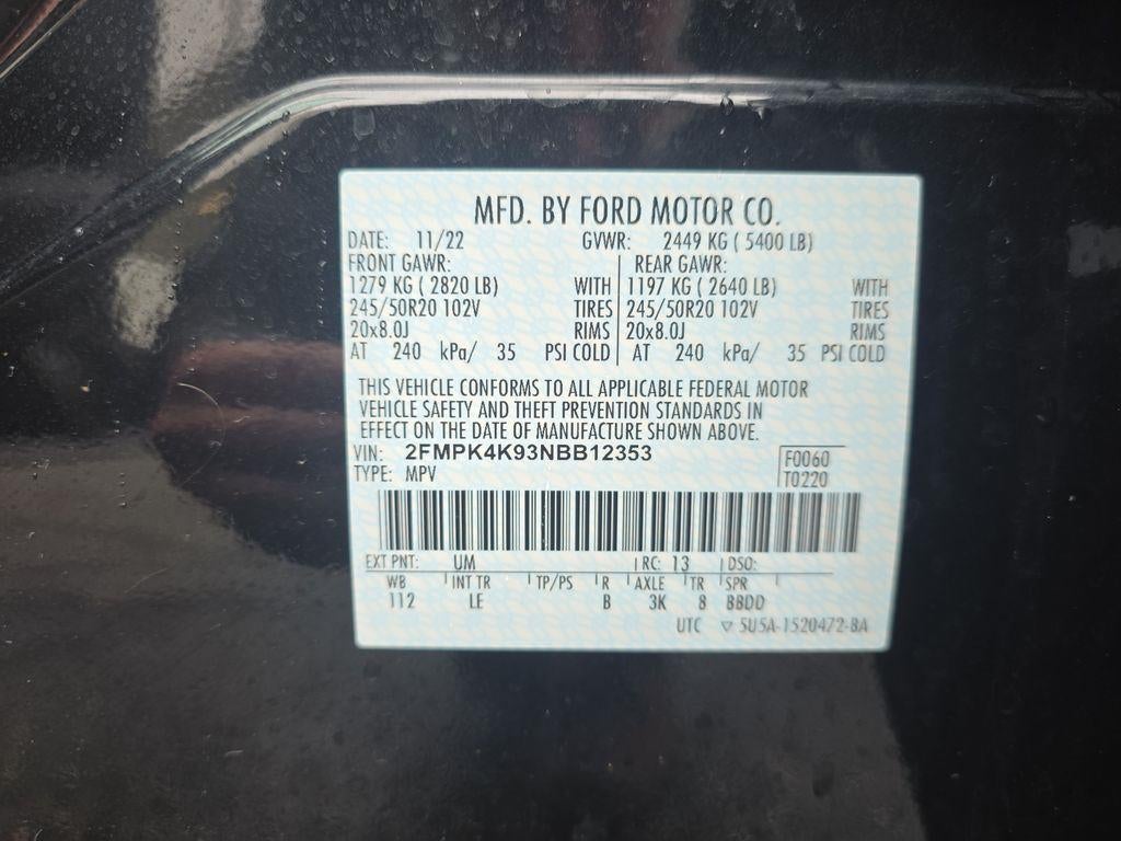 2022 Ford Edge Titanium