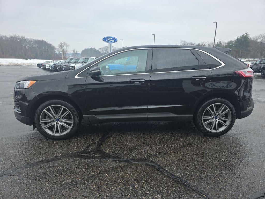 2022 Ford Edge Titanium