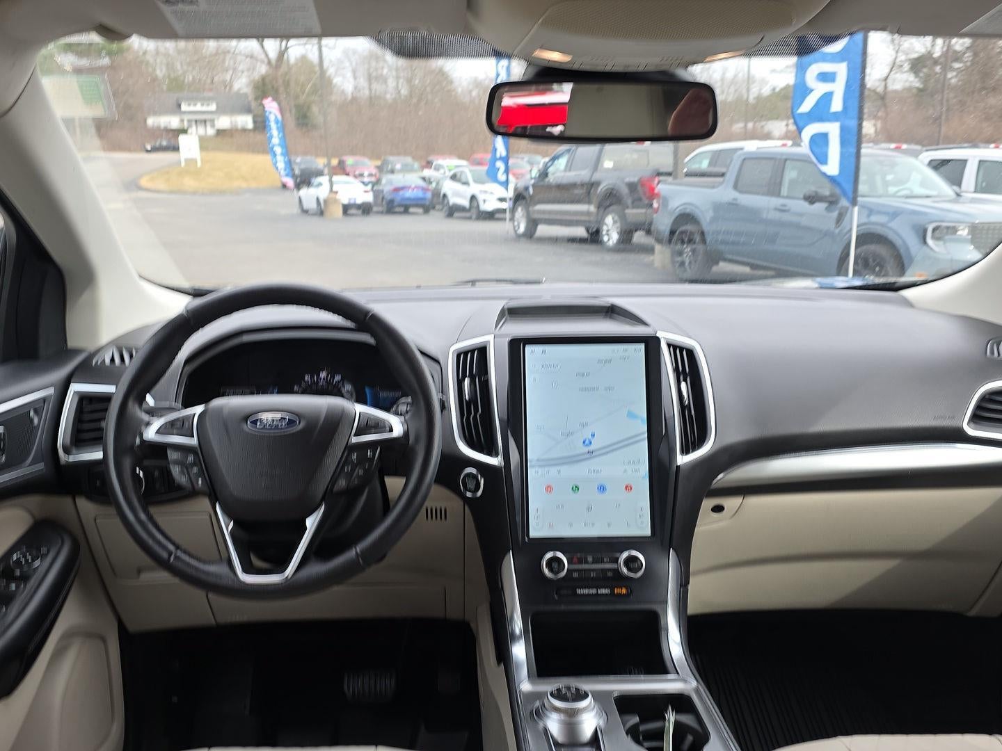 2023 Ford Edge Titanium