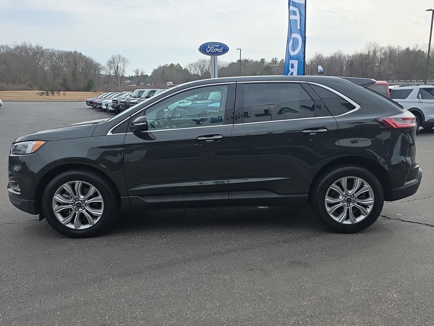 2023 Ford Edge Titanium