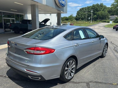 2020 Ford Fusion SE