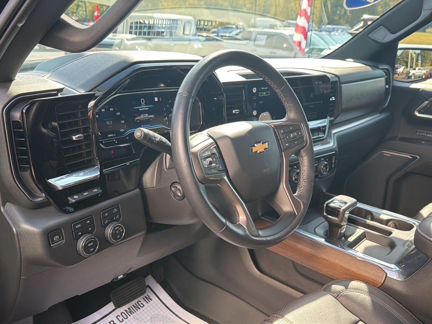 2022 Chevrolet Silverado 1500 High Country
