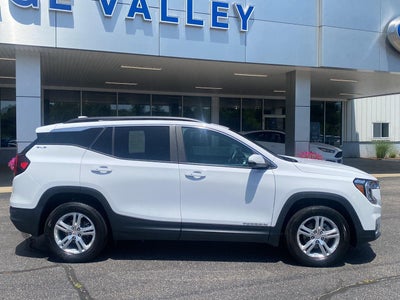 2022 GMC Terrain SLE