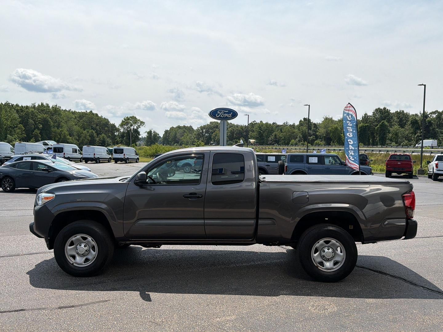 2019 Toyota Tacoma SR