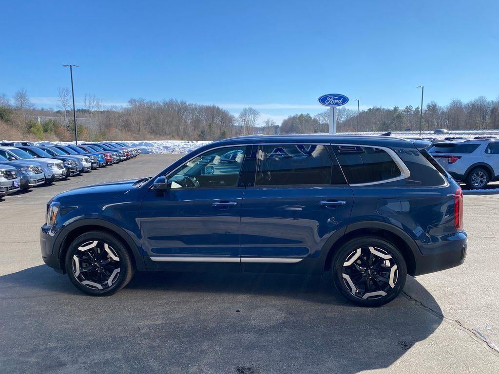 2023 Kia Telluride S