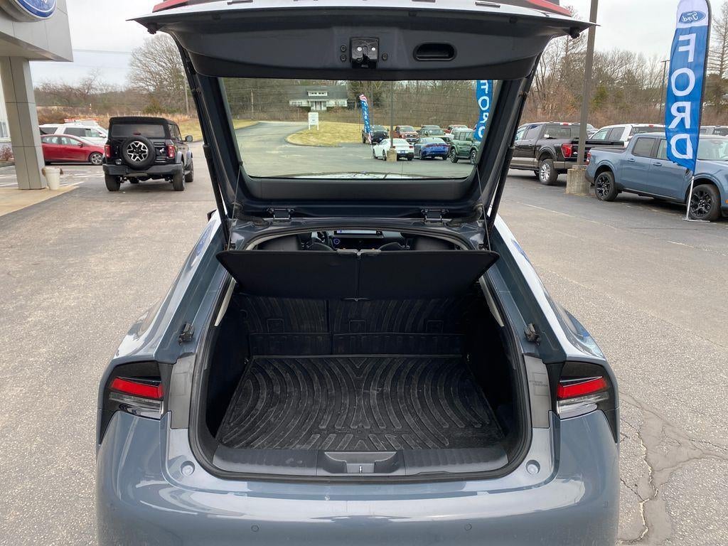 2023 Toyota Prius XLE