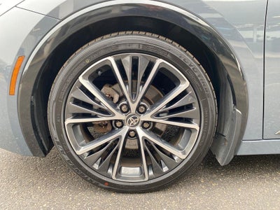 2023 Toyota Prius XLE