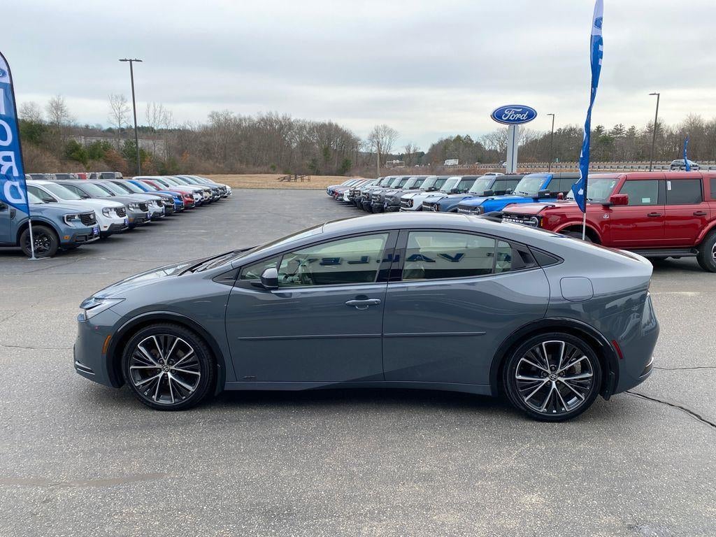 2023 Toyota Prius XLE