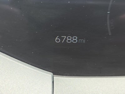 2025 Toyota Prius XLE