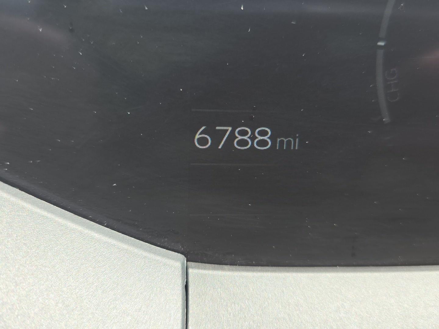 2025 Toyota Prius XLE