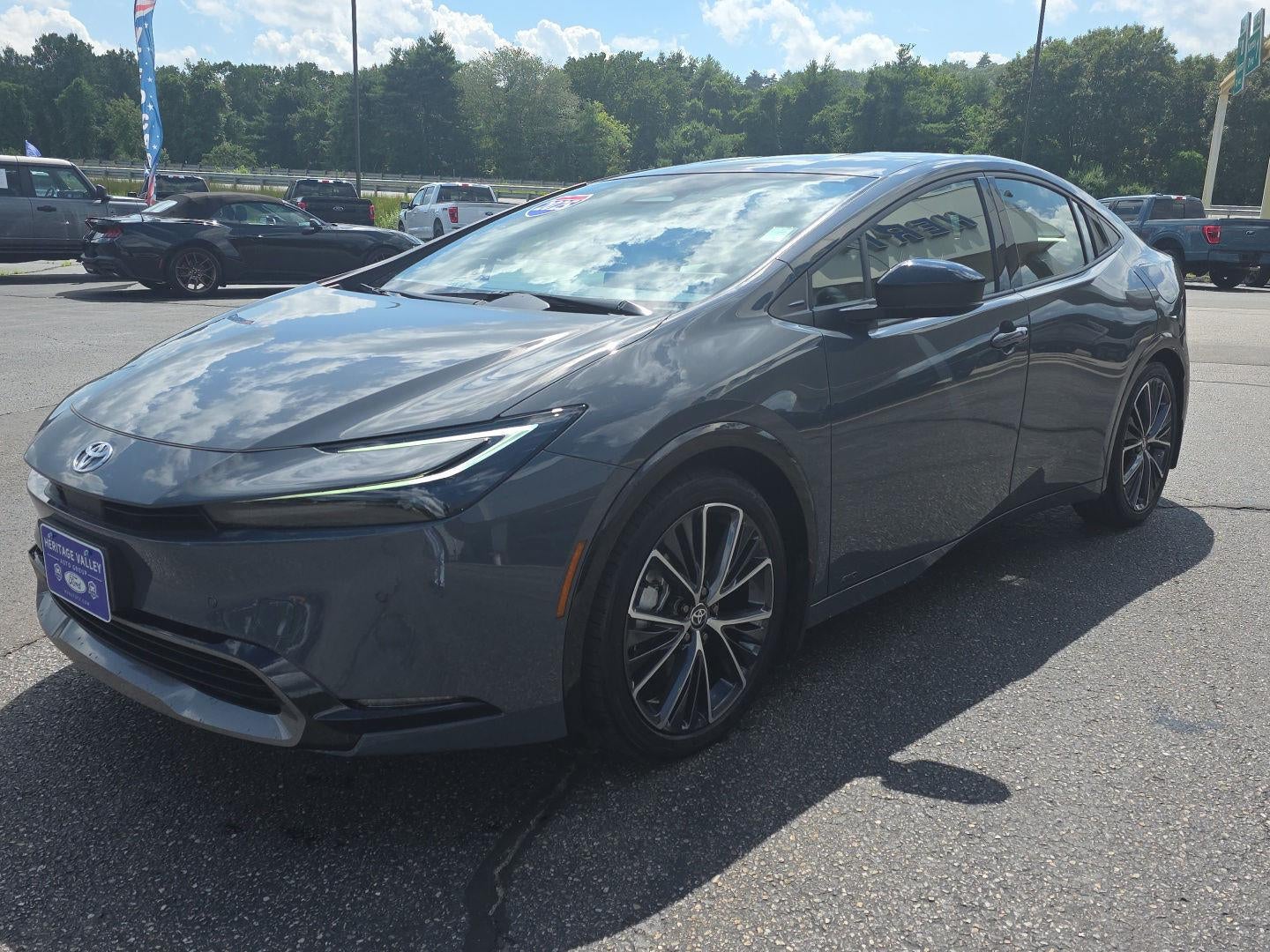 2025 Toyota Prius XLE